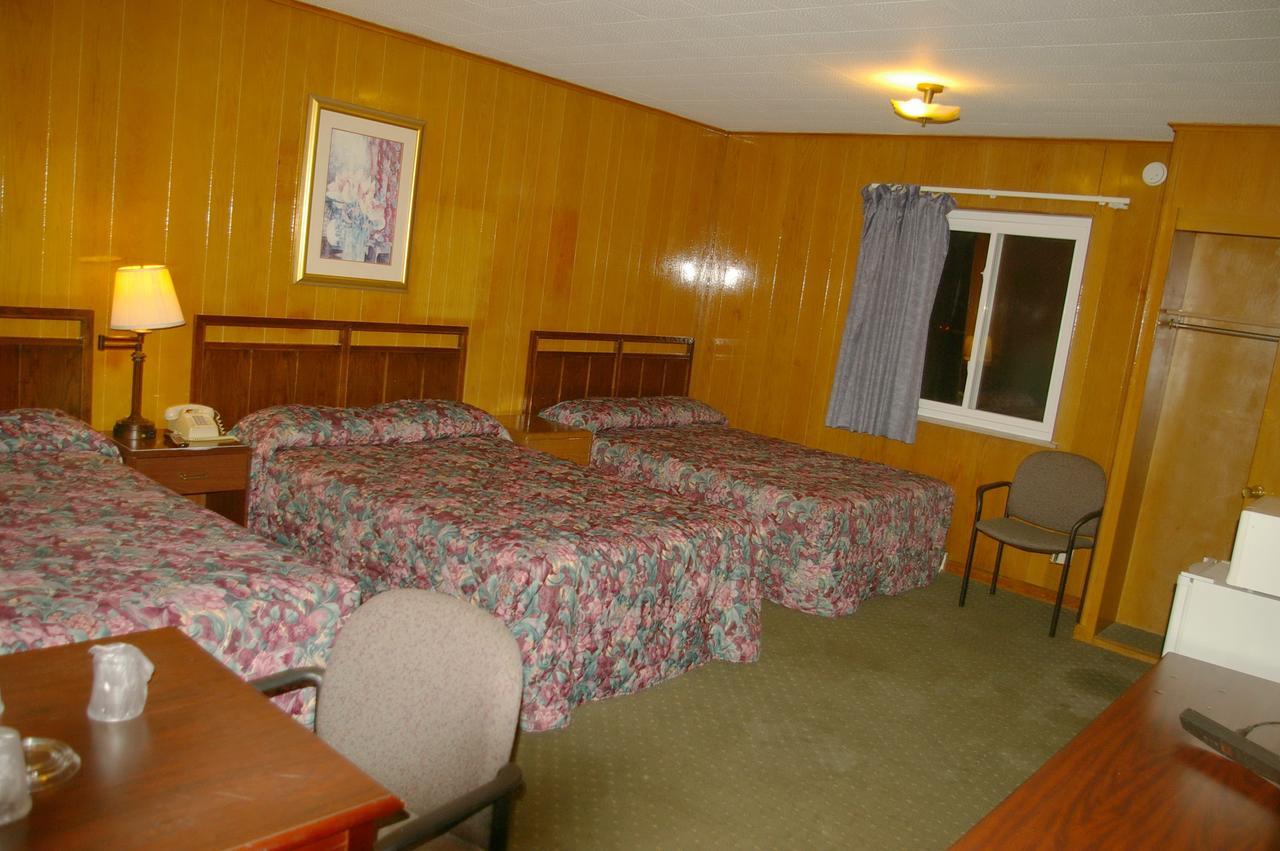 Kenwood Motel Kenton Buitenkant foto
