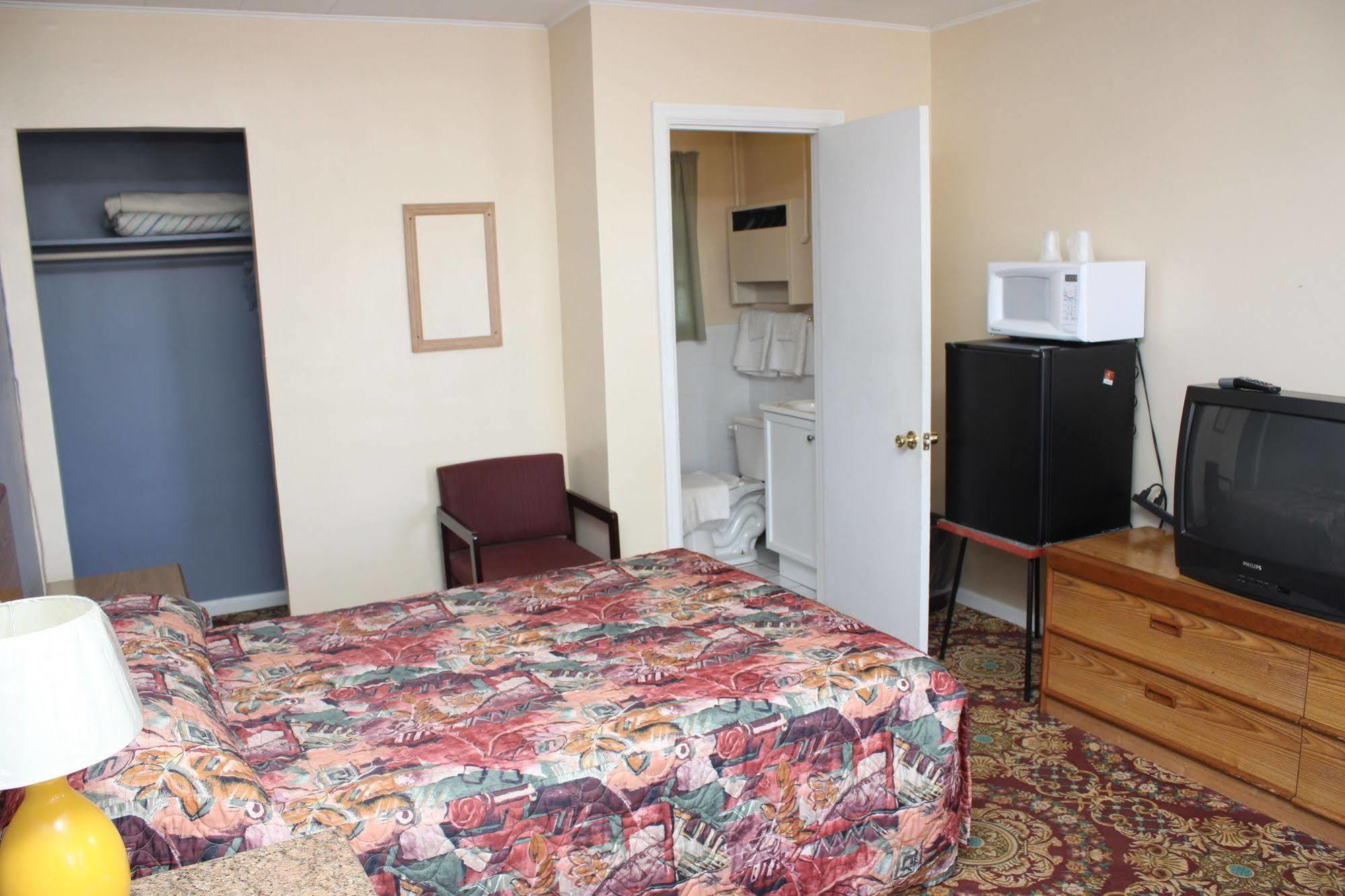 Kenwood Motel Kenton Buitenkant foto